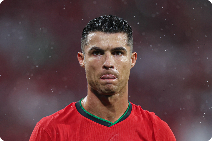 Что ест Роналду, чтобы выглядеть на 12 лет моложе. Реально ли повторить его диету в России?